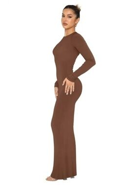 NWT REORIA Brown Long Sleeve Ribbed Maxi Dress Size S